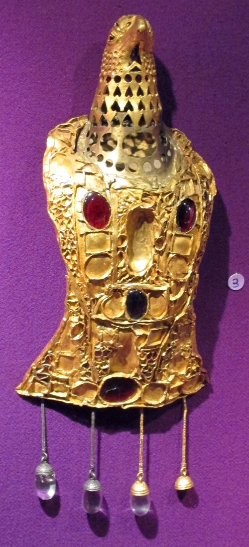The great eagle brooch.