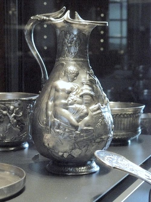 Silver jug (oinochoe) with a sacrifice scene, Louvre, Paris.
