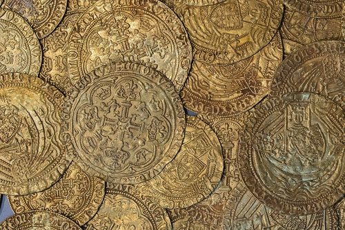 Gold nobles from the Fishpool Hoard, British Museum, London.