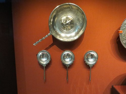 Patera with handle and three silver spoons, British Museum.