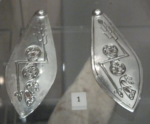 The two symbol plaques: one original and one 19th-century copy. National Museum of Scotland.